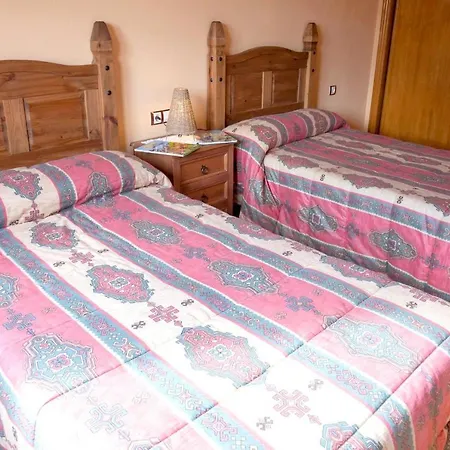 House With 3 Bedrooms In Sotoserrano, With Wonderful Mountain View, Enclosed ... *