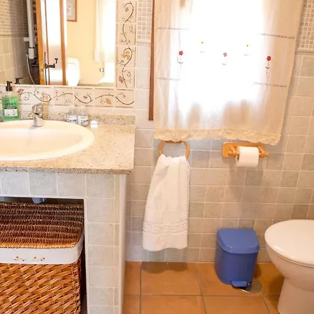 House With 3 Bedrooms In Sotoserrano, With Wonderful Mountain View, Enclosed ... Appartement *